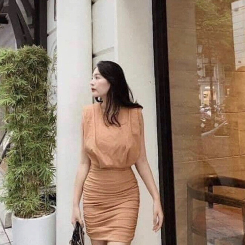 NEW WITH TAG - ZARA PEACH RUST SLEEVELESS RUCH Bodycon Mini DRESS - Picture 5 of 5